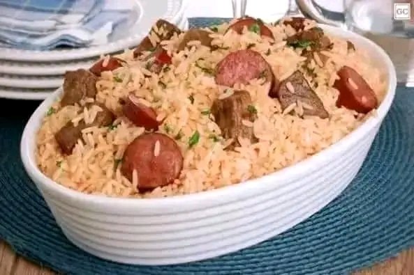 Deliciosa receta de arroz con carne y salchichas. 1711977921934-1