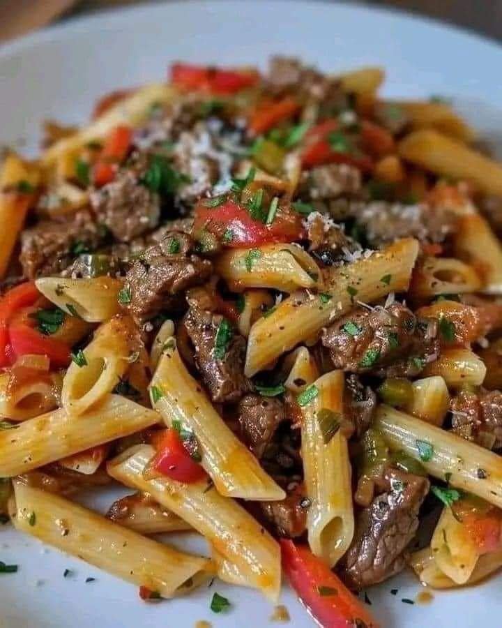 Philly Cheesesteak Pasta 465171111_550886217642532_3666629113903122156_n