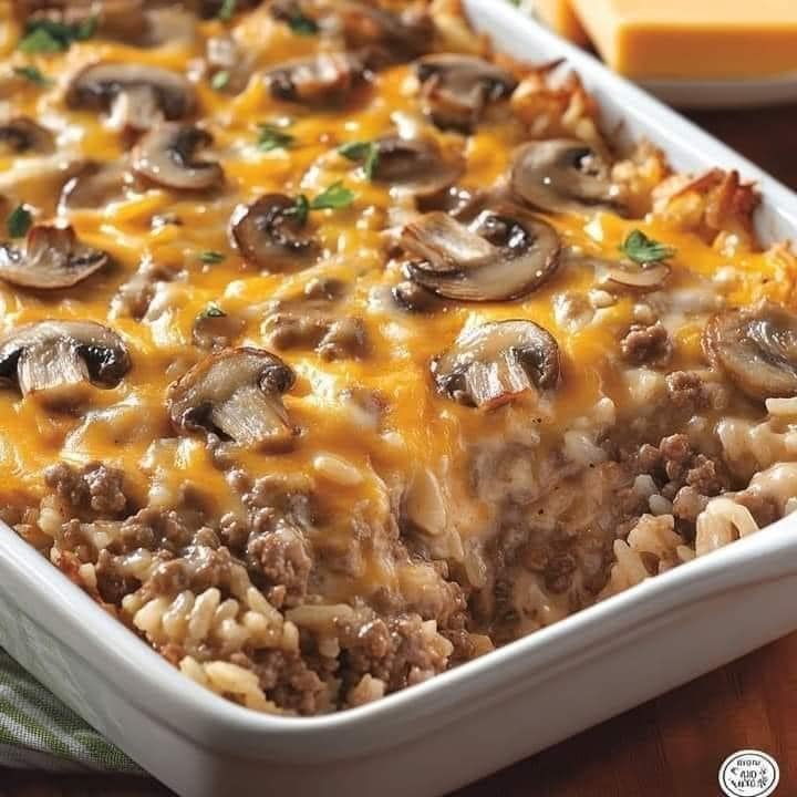 Creamy Beef & Mushroom Rice Bake 467208363_883454570528828_4879999256116802288_n